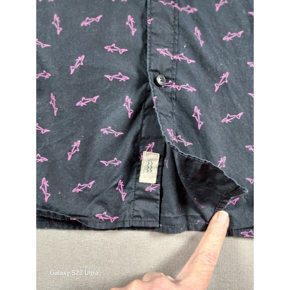Bixby Nomad Mens Short Sleeve Button Up XL Sharks Navy Office Career Vacation - Picture 2 of 6